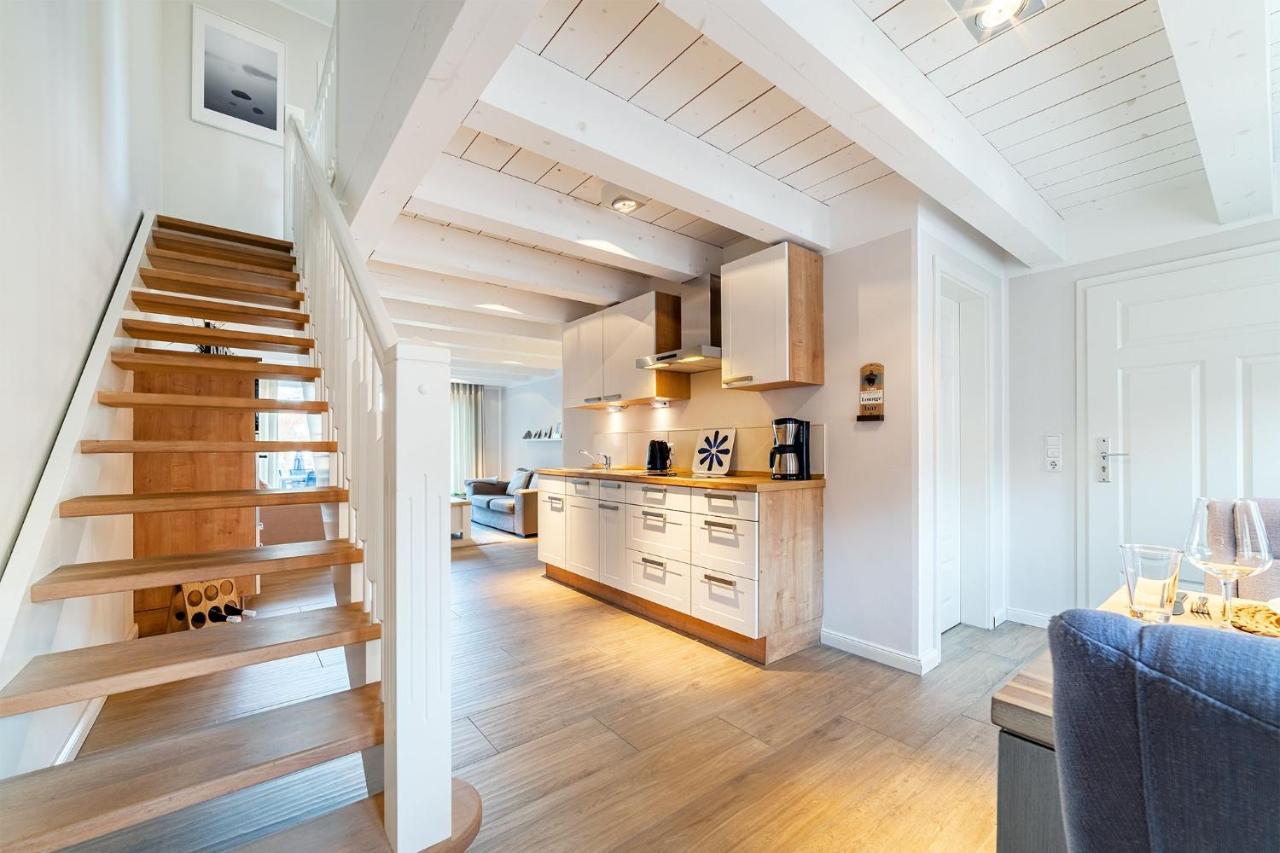 Haus Am Siel 01, Zentral Mit Eigenem Steg Villa Greetsiel Eksteriør bilde