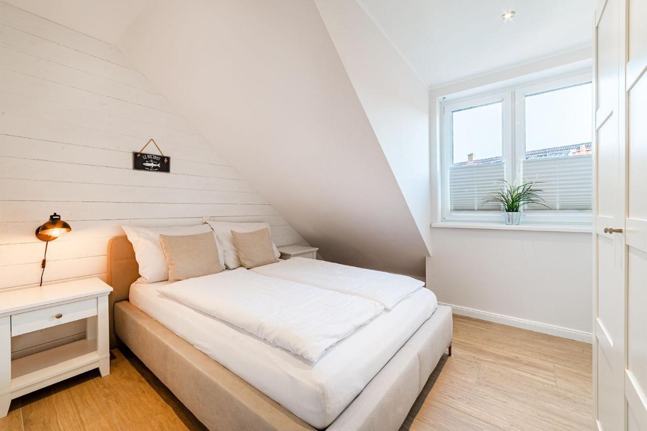 Haus Am Siel 01, Zentral Mit Eigenem Steg Villa Greetsiel Eksteriør bilde